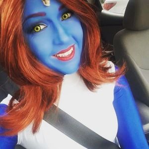 Meet your Posher, Vicarious cosplay
